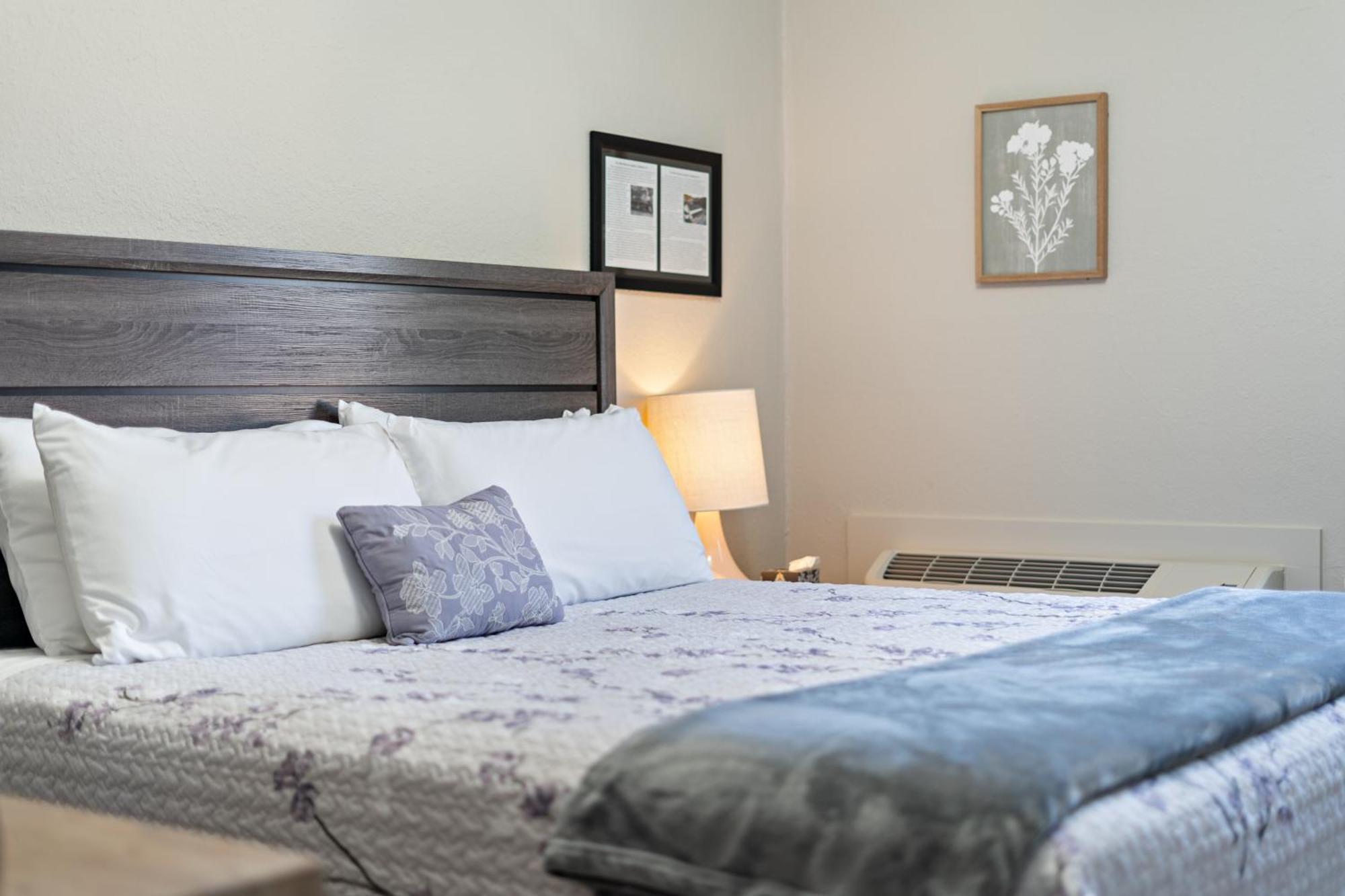 The Tellico Plains Inn And Event Venue Bagian luar foto