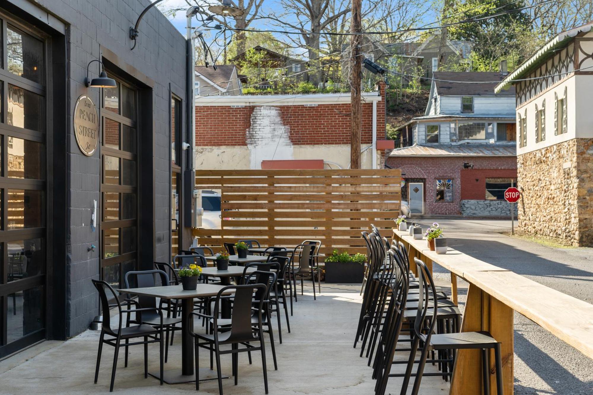 The Tellico Plains Inn And Event Venue Bagian luar foto