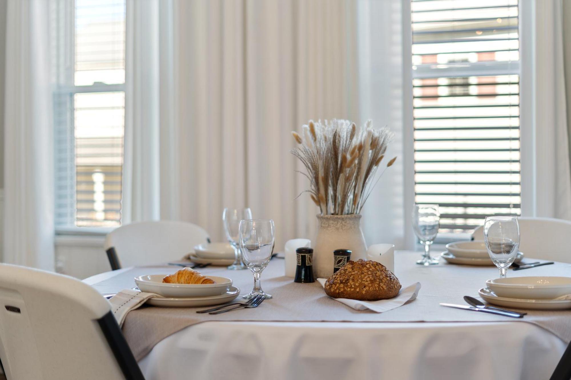 The Tellico Plains Inn And Event Venue Bagian luar foto